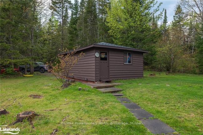 1070 Glamorgan Rd, House other with 3 bedrooms, 2 bathrooms and 4 parking in Gooderham ON | Image 34