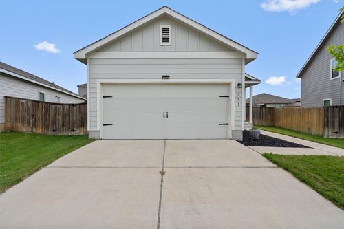 791 Circle Way, Jarrell, TX, 76537-1924 | Card Image