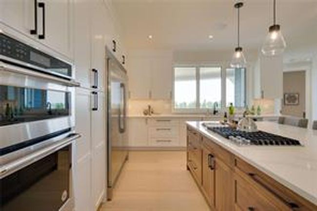 5120 Nesbitt Rd Nw, House detached with 6 bedrooms, 3 bathrooms and 7 parking in Calgary AB | Image 11