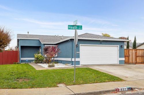 831 Heath Court, Fairfield, CA, 94533 | Card Image