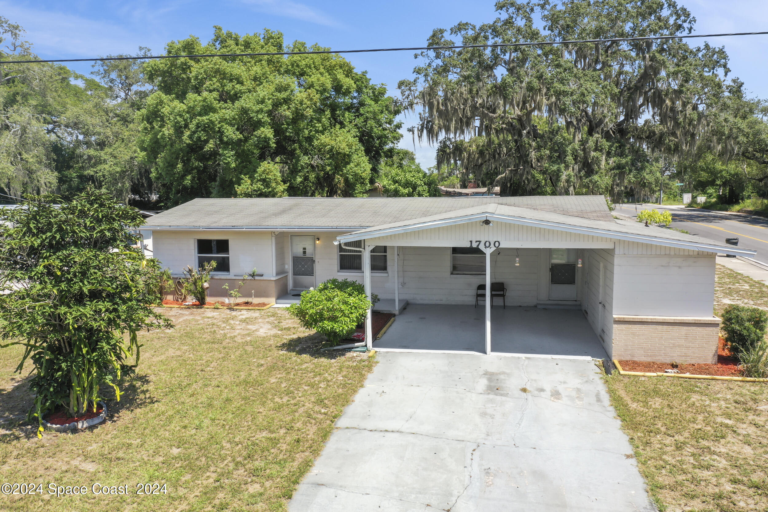 Diane Dr, Titusville, FL 32780