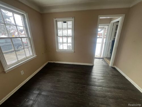 8874 Grandville Ave, Detroit, MI, 48228-3059 | Card Image