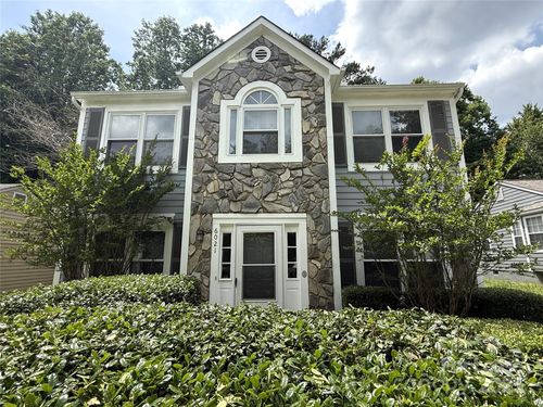 6021 Black Bear Ct, Charlotte, NC, 28214-2291 | Card Image