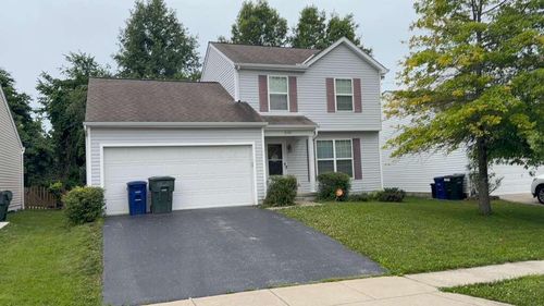 8305 Crete Ln, Blacklick, OH, 43004-8307 | Card Image