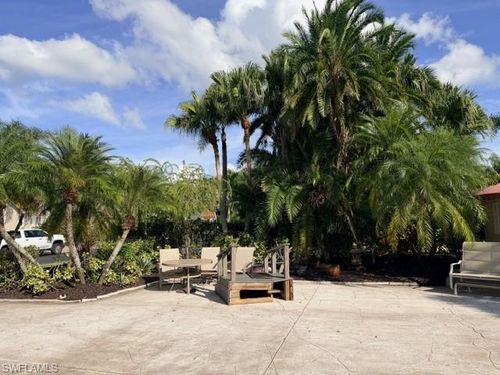 4604 Southern Breeze Dr, NAPLES, FL, 34114-9419 | Card Image