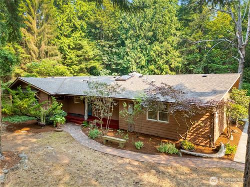 4416 Sweet Rd, Blaine, WA, 98230-9110 | Card Image