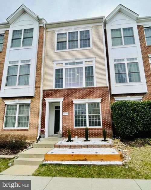 42643 Homefront Ter, CHANTILLY, VA, 20152-6024 | Card Image