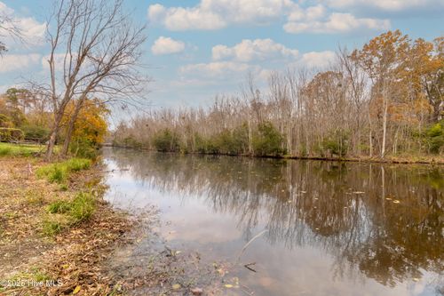 122 Montpelier Dr, Edenton, NC, 27932-8909 | Card Image