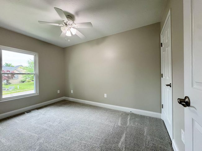 1039 Meadowbrook Ct, House other with 4 bedrooms, 2 bathrooms and null parking in Hebron KY | Image 41