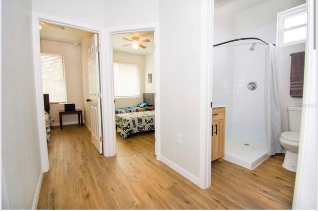 1933 Oxnard Ct, Townhouse with 3 bedrooms, 3 bathrooms and null parking in TAMPA FL | Image 5