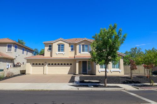 564 Millwood Drive, Patterson, CA, 95363 | Card Image
