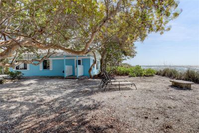 3999 Casey Key Road, House other with 2 bedrooms, 2 bathrooms and null parking in Nokomis FL | Image 2