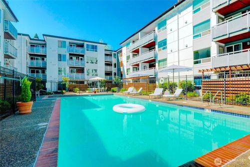 apt-334-10501 8th Ave Ne, Seattle, WA, 98125-7241 | Card Image
