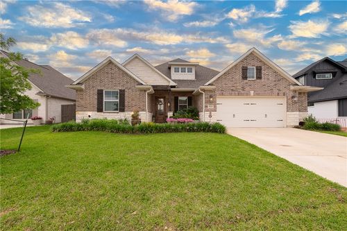5012 Grayson Way, Bryan, TX, 77802-1484 | Card Image