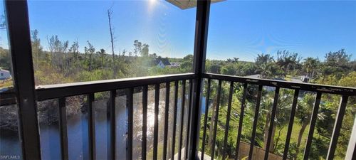 apt-301-10091 Lake Cove Dr, Fort Myers, FL, 33908-2309 | Card Image