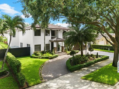 8340 Nw 167th Ter, Miami Lakes, FL, 33016-3448 | Card Image