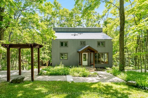 46 Huronwoods Dr, Coldwater, ON, L0K1E0 | Card Image