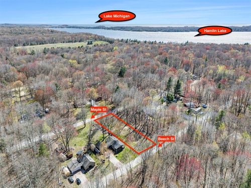 6701 W Beech St, Ludington, MI, 49431-9435 | Card Image