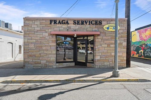 11 S Cascade St, Kennewick, WA, 99336-3849 | Card Image