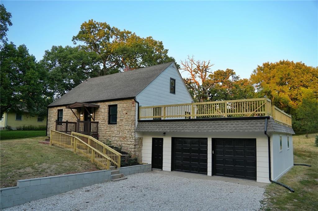 Troost Ave, Kansas City, MO 64118
