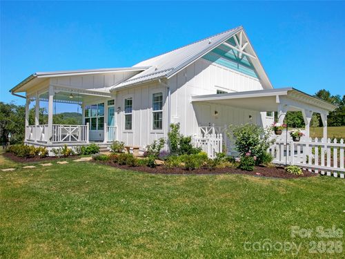 150 Brilliant Sky Rd, Penrose, NC, 28766-0258 | Card Image