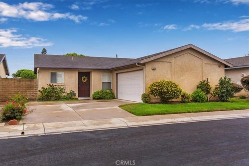 2374 Nash Ln, Oxnard, CA, 93033-2802 | Card Image