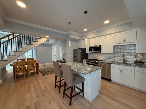 -3--7 Waumbeck St, Boston, MA, 02121-1218 | Card Image