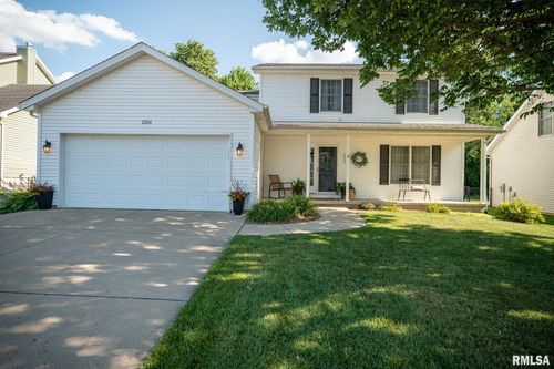 2324 W Miners Dr, Dunlap, IL, 61525-9069 | Card Image