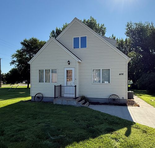 406 Carleton Ave, Morgan, MN, 56266-1505 | Card Image