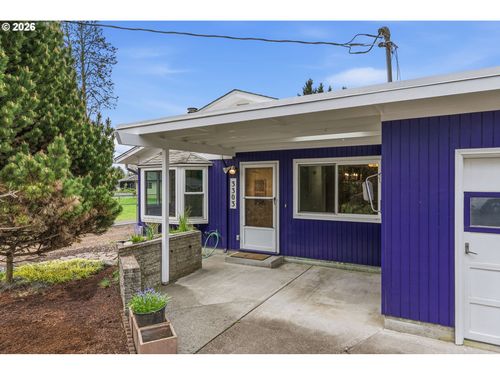 3303 Olympia Way, Longview, WA, 98632-4350 | Card Image