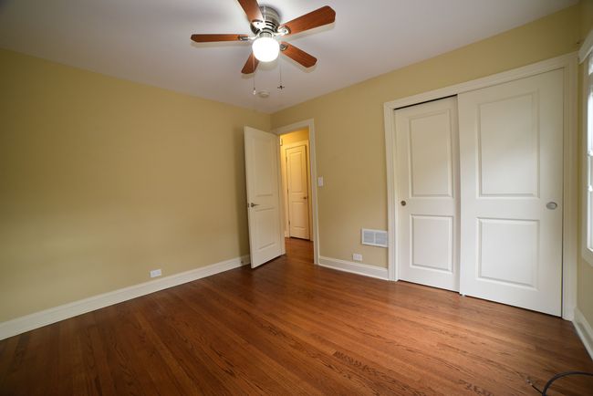 813 S Wolf Rd, House other with 3 bedrooms, 3 bathrooms and 2 parking in Des Plaines IL | Image 29
