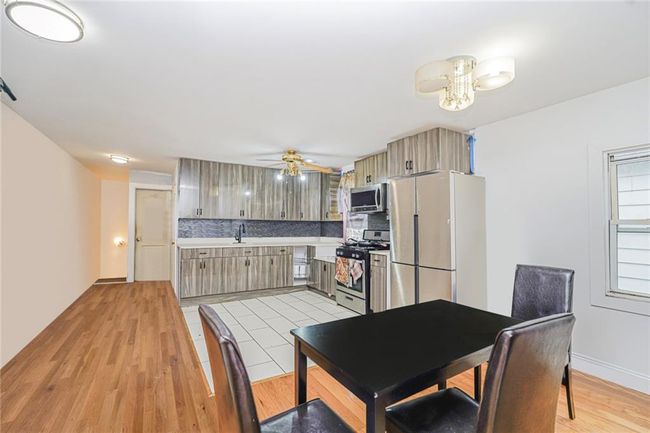 592 39 Th St, Home with 5 bedrooms, 2 bathrooms and null parking in Brooklyn NY | Image 20