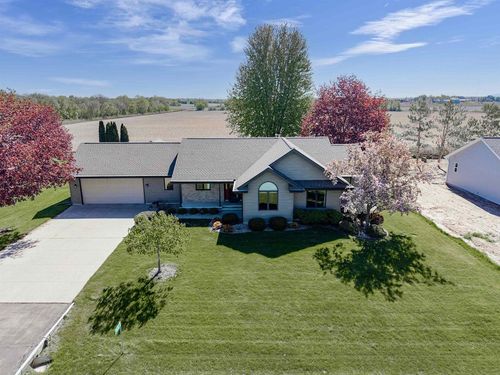8358 Pheasant Run Trail, Winchester, WI, 54947 | Card Image