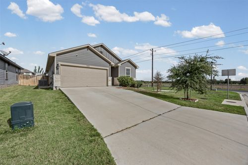 100 Eagles Dare Lane, Jarrell, TX, 76537 | Card Image
