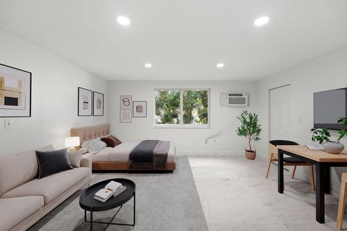 217-a-6930 Nw 186th St, Hialeah, FL, 33015-3200 | Card Image