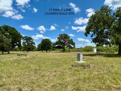 77 Ewald Ln, Fredericksburg, TX, 78624-2308 | Card Image