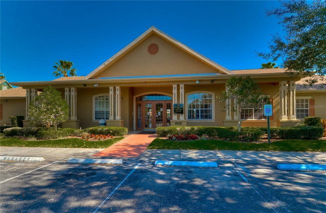 9304 Lake Chase Island Way, Condo with 3 bedrooms, 2 bathrooms and null parking in TAMPA FL | Image 48