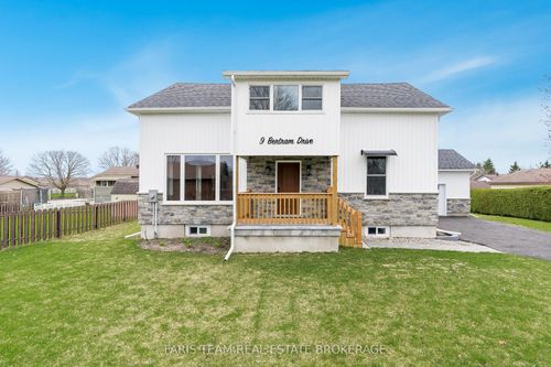9 Bertram Dr, Elmvale, ON, L0L1P0 | Card Image