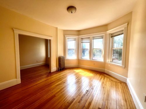 3l-102 Trowbridge Street, Cambridge, MA, 02138 | Card Image