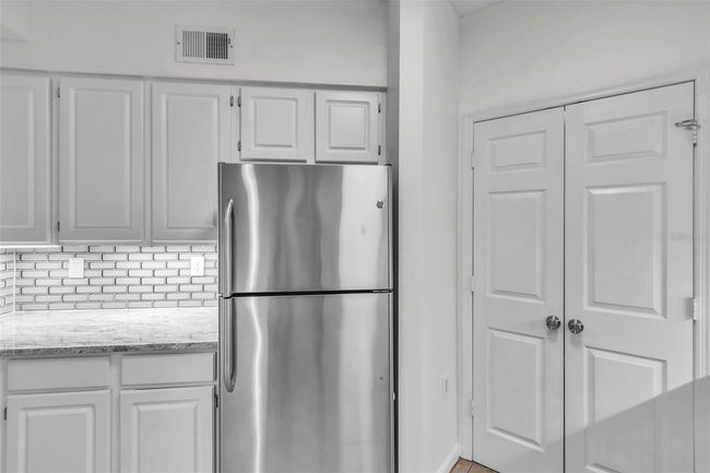 5301 Bay Club Cir, Condo with 1 bedrooms, 1 bathrooms and null parking in TAMPA FL | Image 16