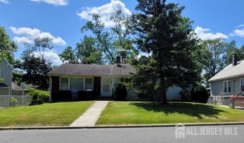 584 Nassau St, North Brunswick, NJ, 08902-2939 | Card Image
