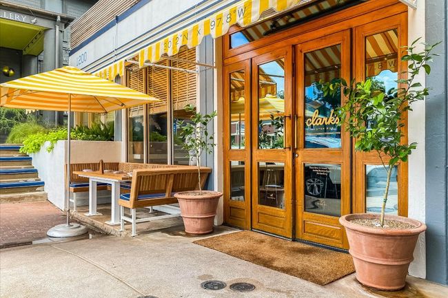 Clark's Oyster Bar | Image 22