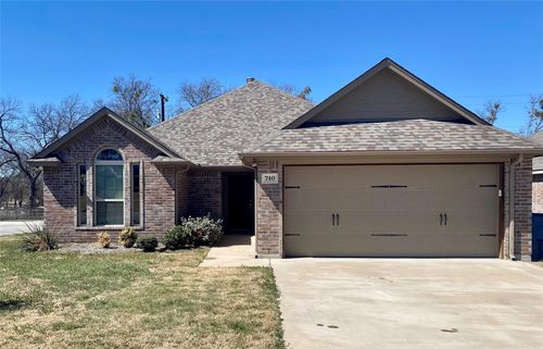 740 Westgate Dr, Aledo, TX, 76008-4487 | Card Image