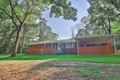2711 Wood St, Jonesboro, AR, 72401-7030 | Card Image