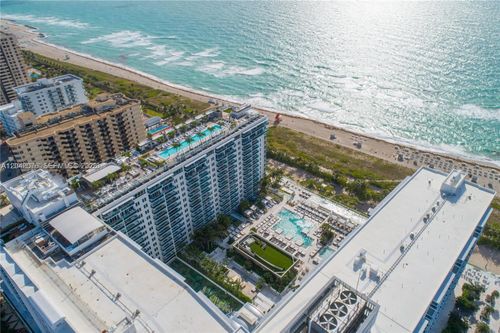 420-2301 Collins Ave, Miami Beach, FL, 33139-1639 | Card Image