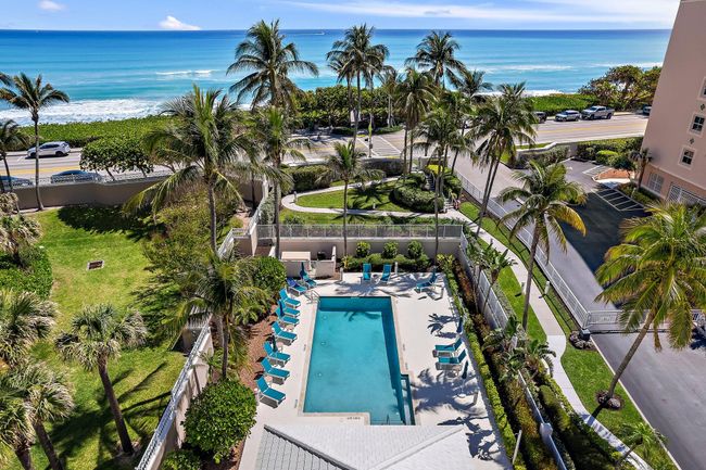 APT-122 - 1660 S Highway A1a, Condo with 3 bedrooms, 2 bathrooms and null parking in Jupiter FL | Image 6