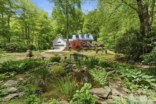 438 Serenity Mountain Rd, Waynesville, NC, 28786-7126 | Card Image
