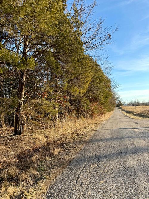 000 S 25th Rd, Humansville, MO, 65674 | Card Image