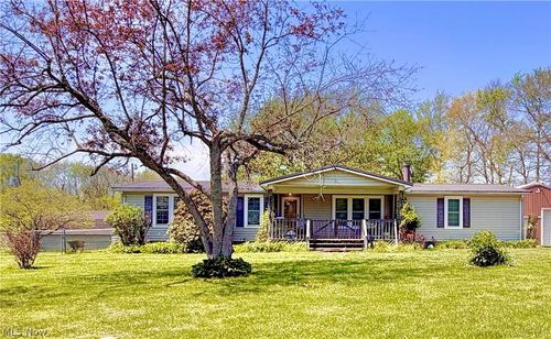 10675 Township Road 92 Nw, Somerset, OH, 43783-9600 | Card Image