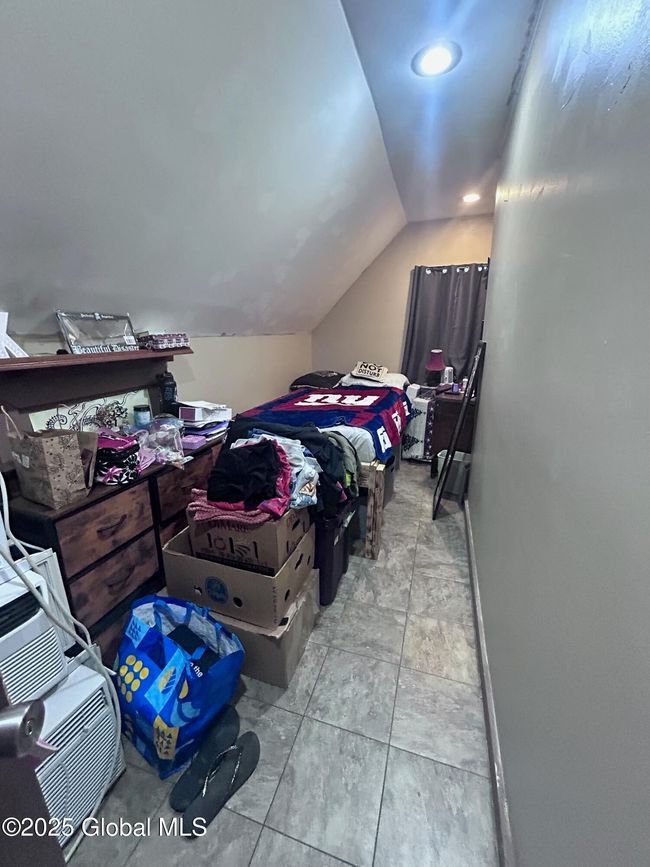 Unit 3 Bedroom 4 | Image 42